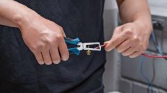Bosch 1600A01V03 160 mm Kablo Sıyırma Pensesi